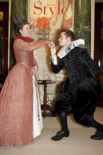 The Earl of Wessex offers a courtesy to Elisabeth de Valois, Queen of Spain