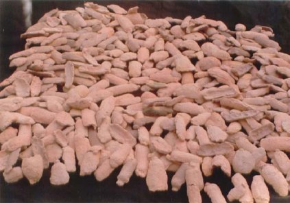 Ozioma Onuzulike, 'Genocide', ceramic. Photo courtesy InterpretingCeramics.com