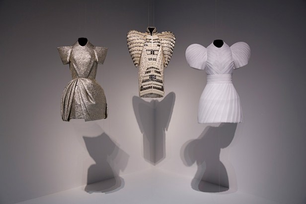 Dice Kacek, 'Istanbul Contrast', 2010, fashions. Image courtesy vam.ac.uk.