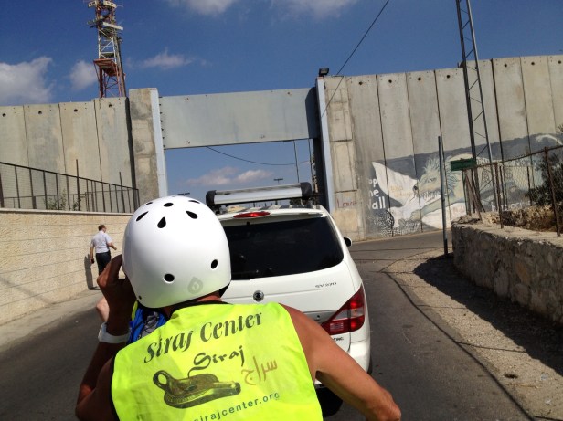 Entrance to the outskirts of Jerusalem (south) from Bethlehem. Photo credit Tom Butler.