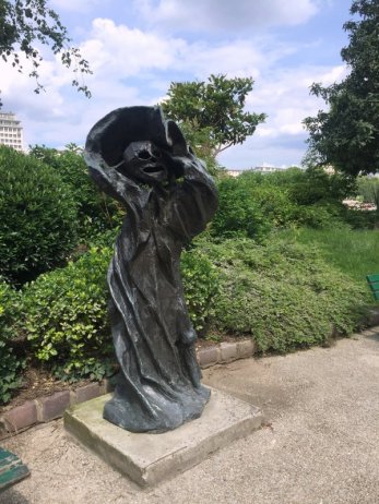 Reinout d'Haese (Belgium), 'Melmouth', 1966, in Musée de la Sculpture en Plein Air, Paris. Photo credit Kelise Franclemont.